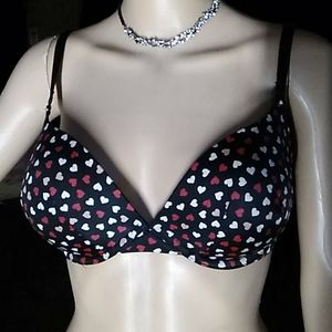 NWOT "Ambrielle" padded push up underwire bra